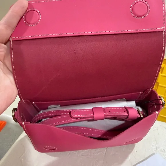 Portland Leather goods Margot medium Metro Crossbody - Picture 4 of 4